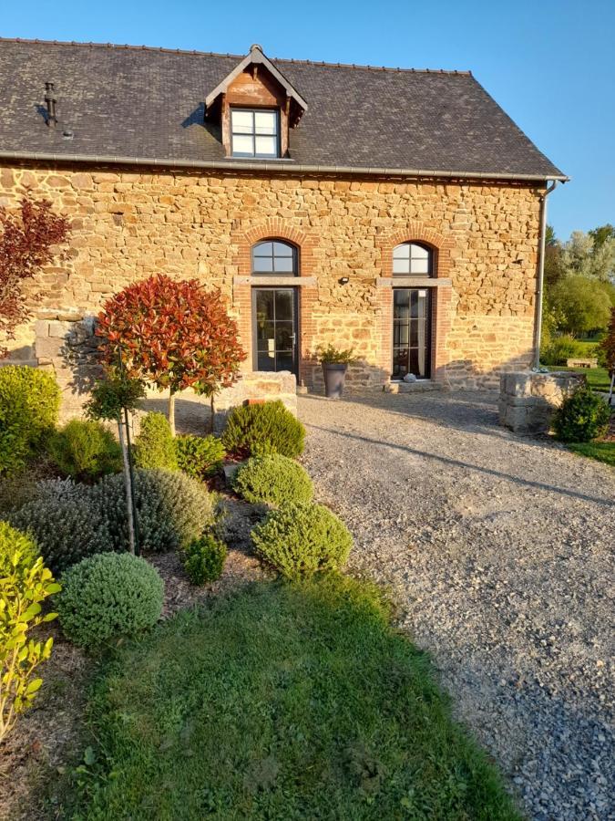 Bed and Breakfast La Sellerie Romagne  Экстерьер фото