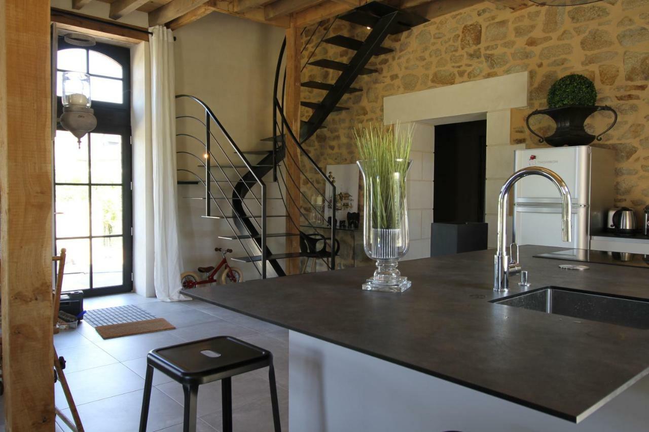 Bed and Breakfast La Sellerie Romagne  Экстерьер фото